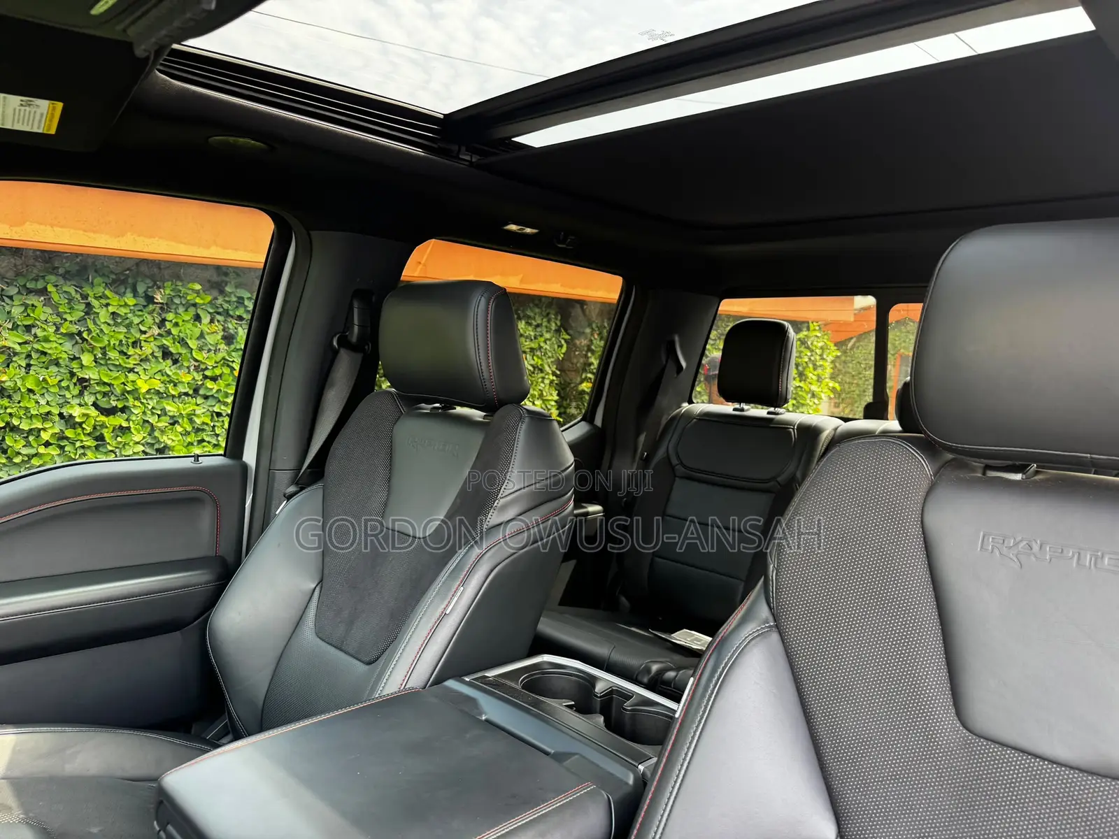 Ford F-150 Raptor 2024 Gray