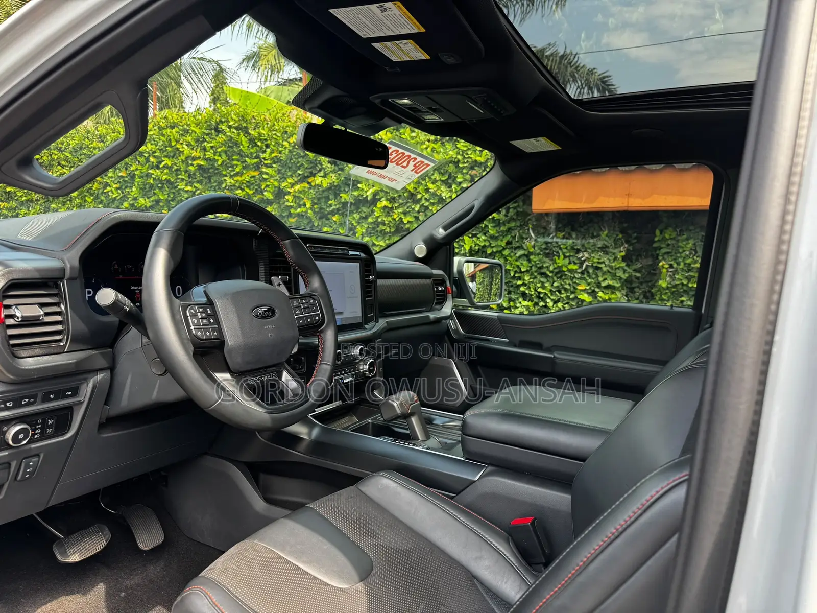 Ford F-150 Raptor 2024 Gray