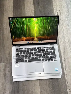 Laptop Dell Latitude 7400 2-in-1 8GB Intel Core i5 SSD 512GB