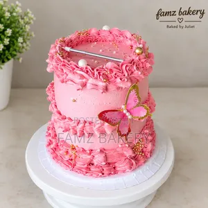 Customized Cakes in Kumasi