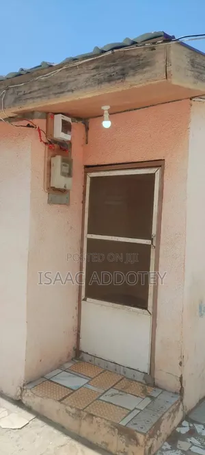 1bdrm Apartment in Spintex 18 Block, Baatsona Total for rent