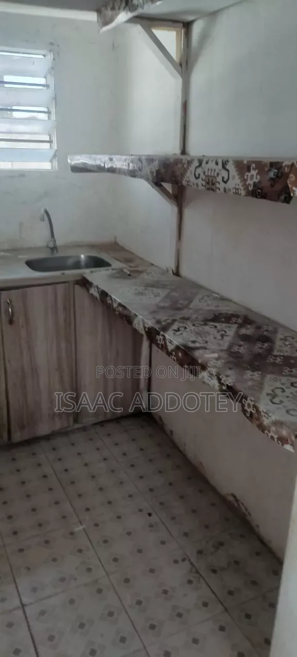 1bdrm Apartment in Spintex 18 Block, Baatsona Total for rent