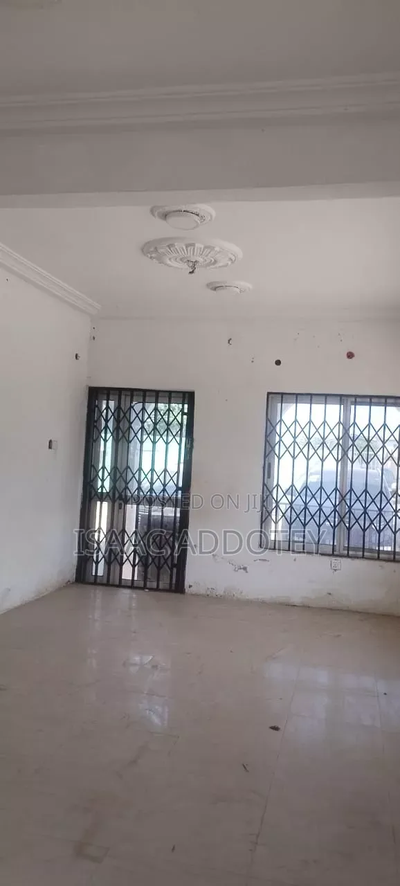 1bdrm House in Spintex 18 Block, Baatsona Total for rent