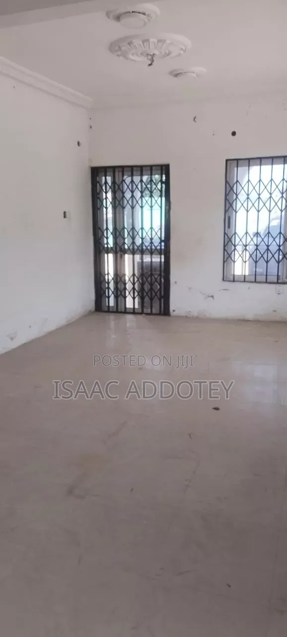 1bdrm House in Spintex 18 Block, Baatsona Total for rent