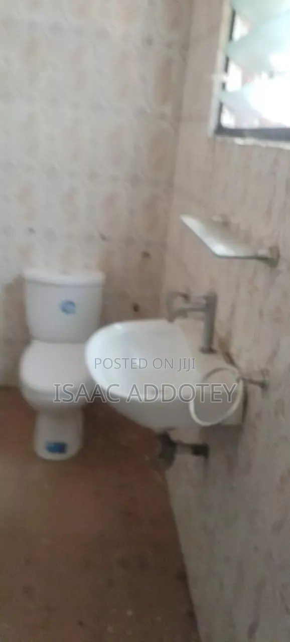 1bdrm House in Spintex 18 Block, Baatsona Total for rent