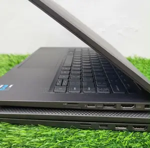 Laptop Dell Latitude 7420 16GB Intel Core i7 SSD 256GB