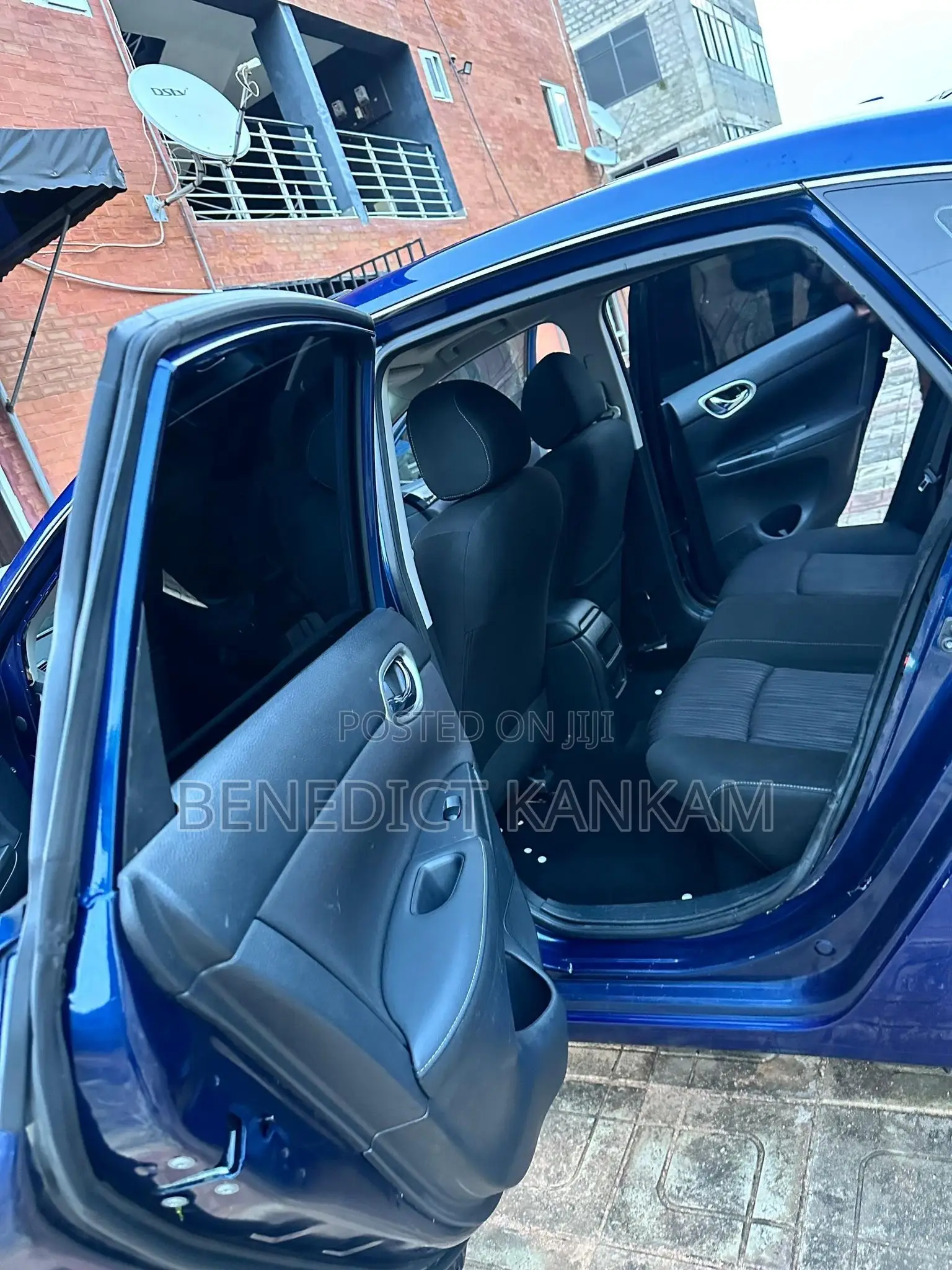 Nissan Sentra SV 2019 Blue