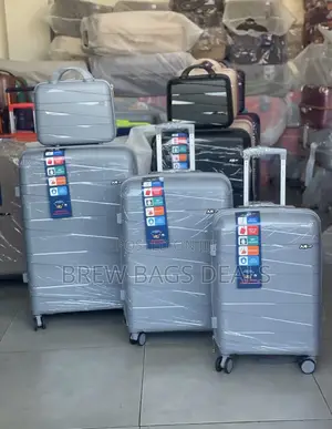Premium Quality 4set Ak Silicon Unbreakable Traveling Bag.