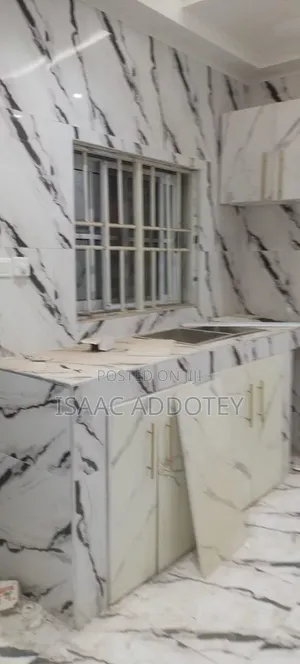 Furnished 3bdrm Apartment in Lashibi Drc, Baatsona Total for rent