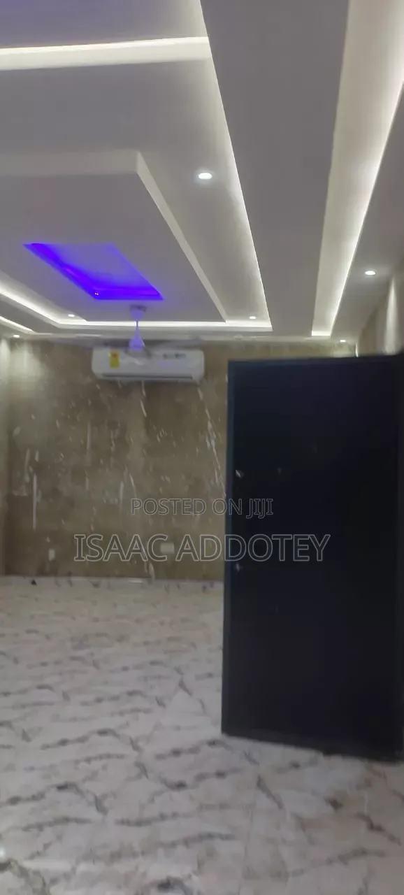 Furnished 3bdrm Apartment in Lashibi Drc, Baatsona Total for rent