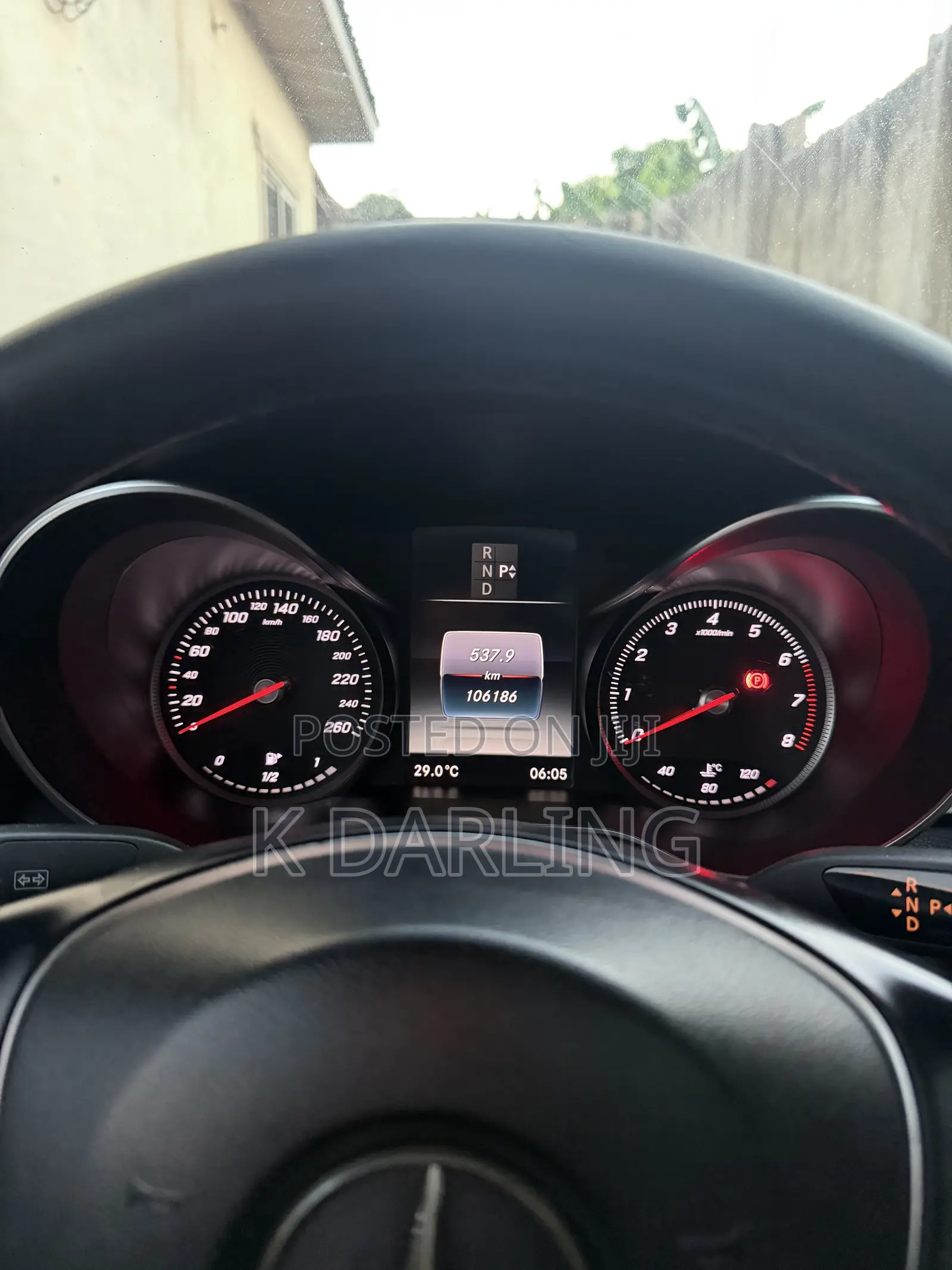 Mercedes-Benz C300 Base 4Matic Sedan AWD (2.0L 4cyl 7A) 2016