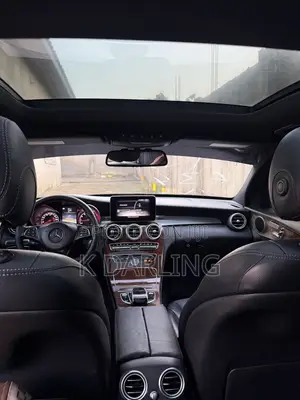 Mercedes-Benz C300 Base 4Matic Sedan AWD (2.0L 4cyl 7A) 2016