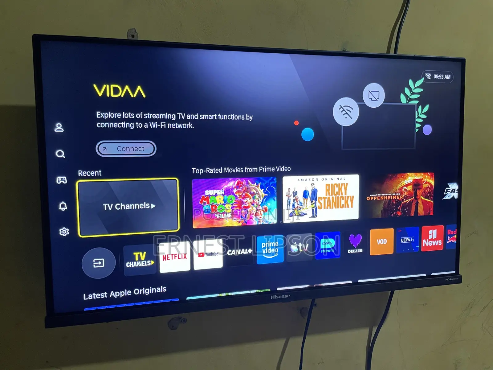 Hisense 32 Inches Smart Television