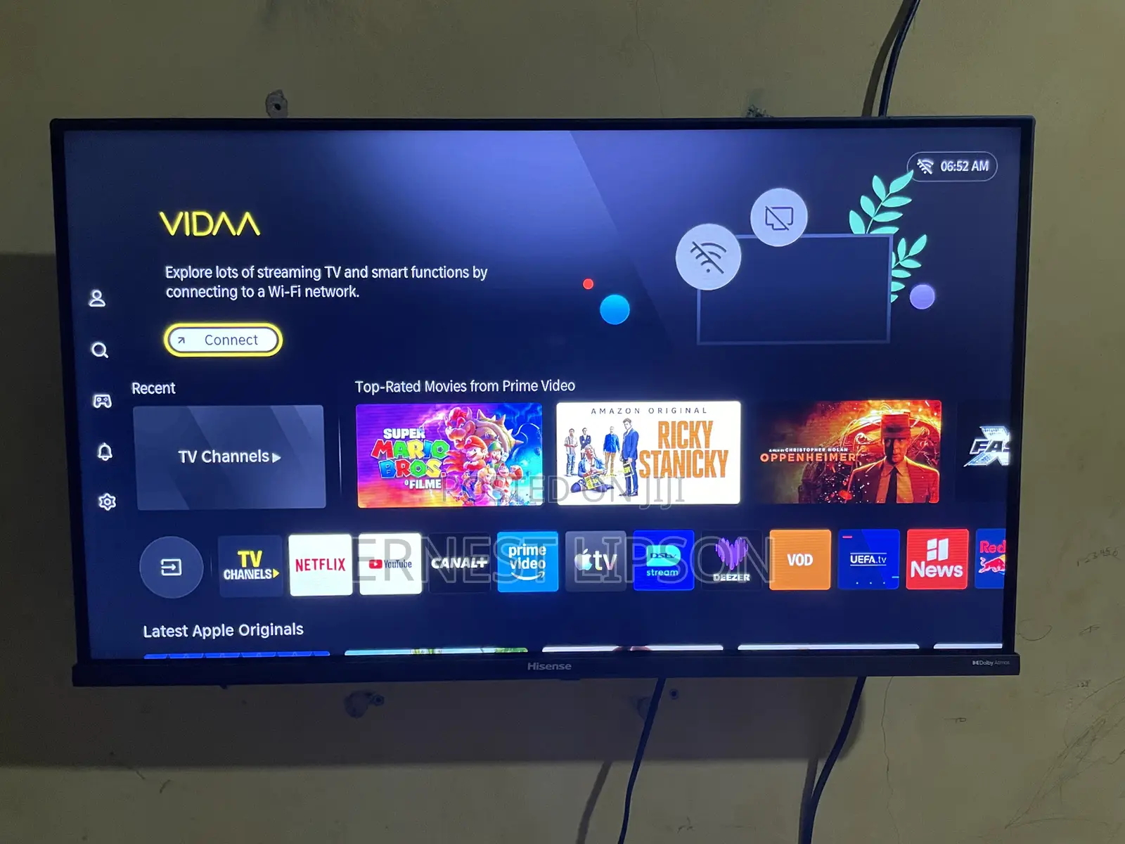 Hisense 32 Inches Smart Television
