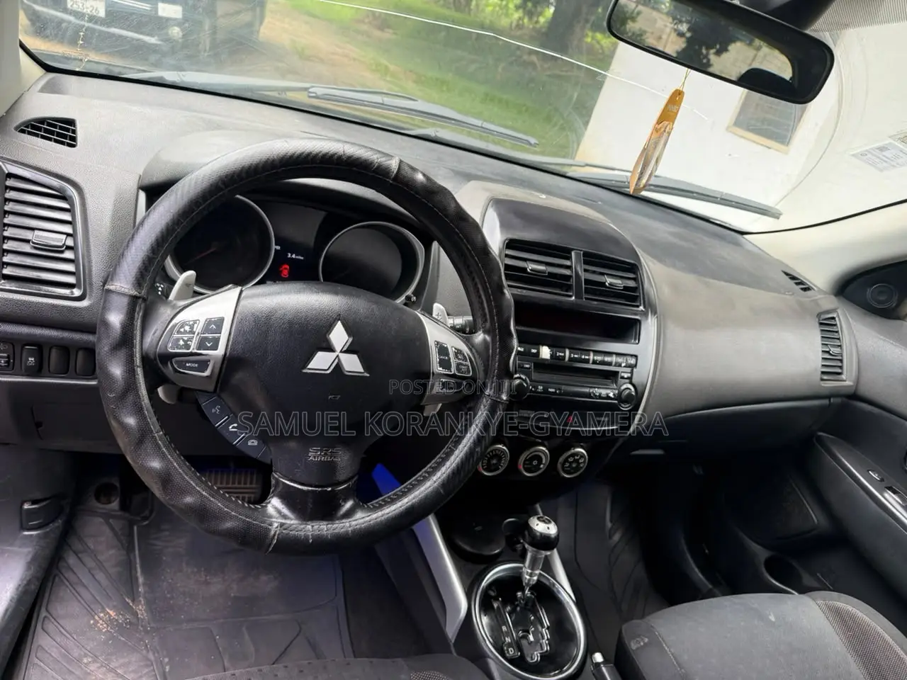 Mitsubishi Outlander 2012 Black