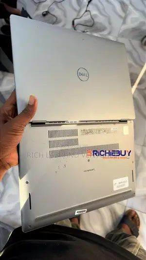 Laptop Dell Latitude 5320 32GB Intel Core i7 SSD 512GB