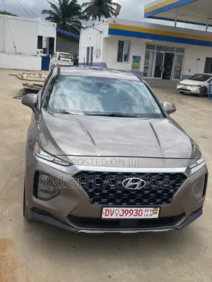 Hyundai Santa Fe 2019 Gold