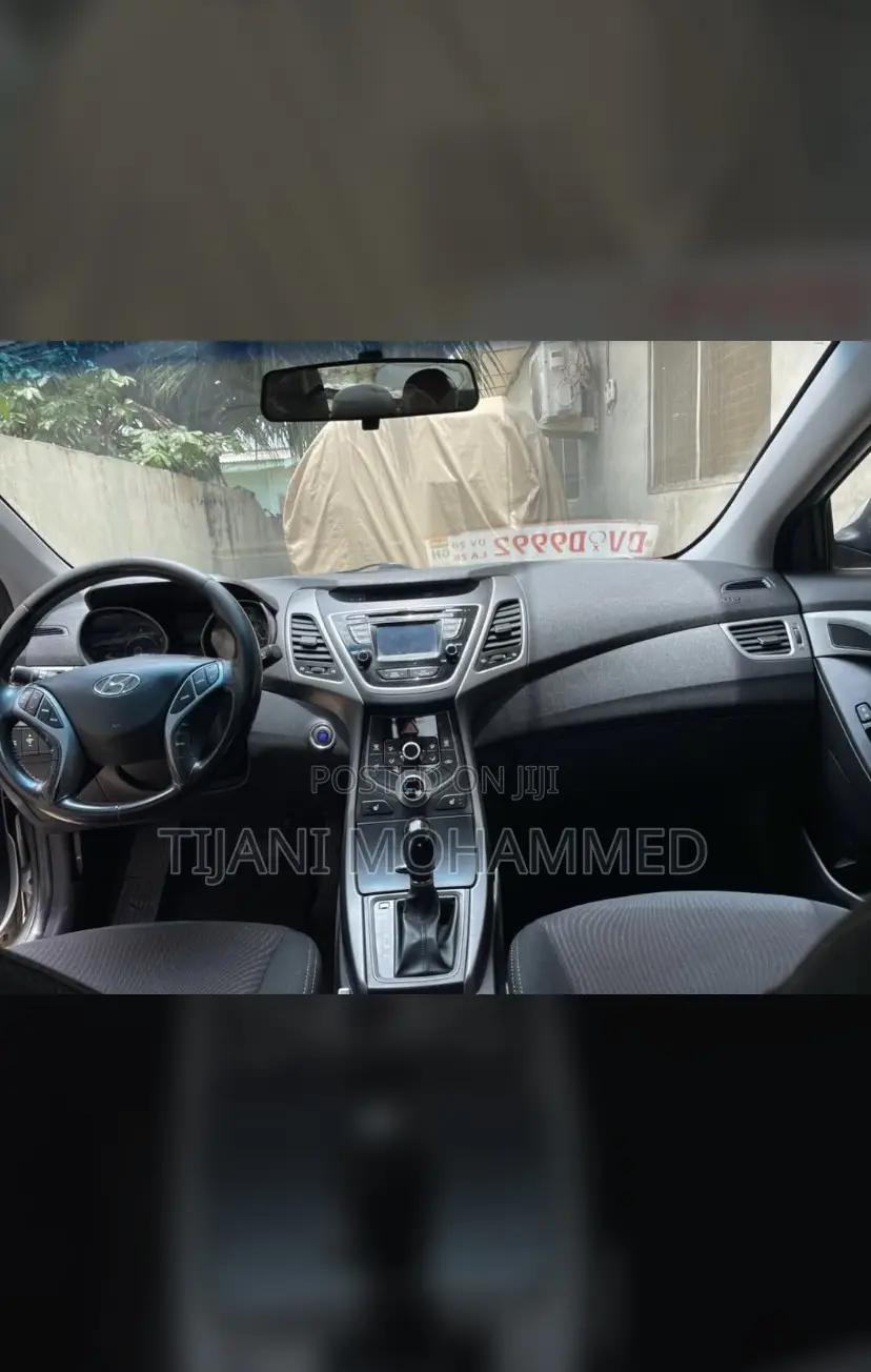 Hyundai Elantra 2015 Gray