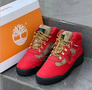 TIMBERLAND X Supreme X New York Yankees Field Boot (Red)
