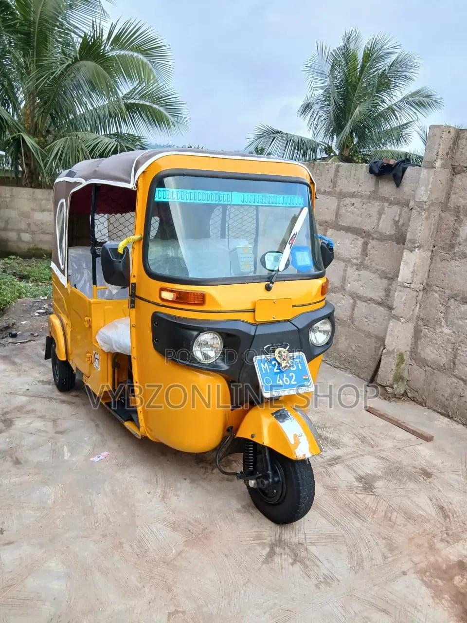 Bajaj RE 2026 Yellow