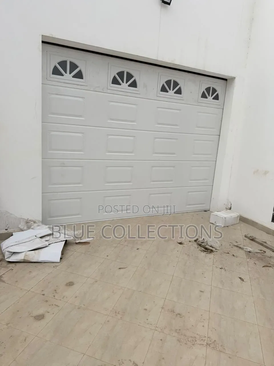 Automatic Garage Doors With Ark Fanlight