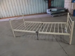 Double Bed Steel Frame (90 × 200cm)