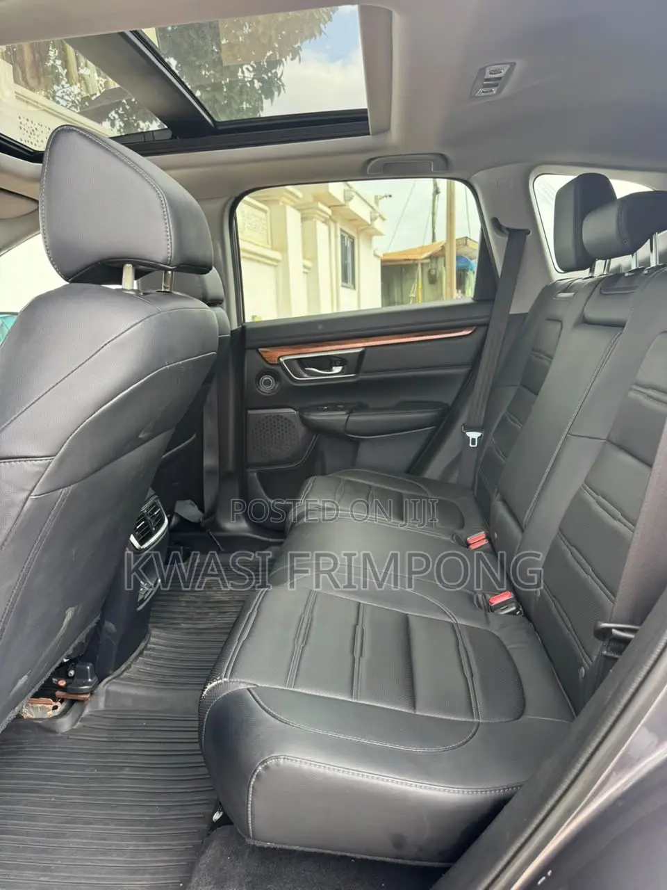 Honda CR-V Touring 4dr SUV (1.5L 4cyl CVT) 2017 Gray