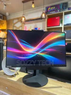 Desktop Computer Lenovo 8GB Intel Core i5 SSD 256GB
