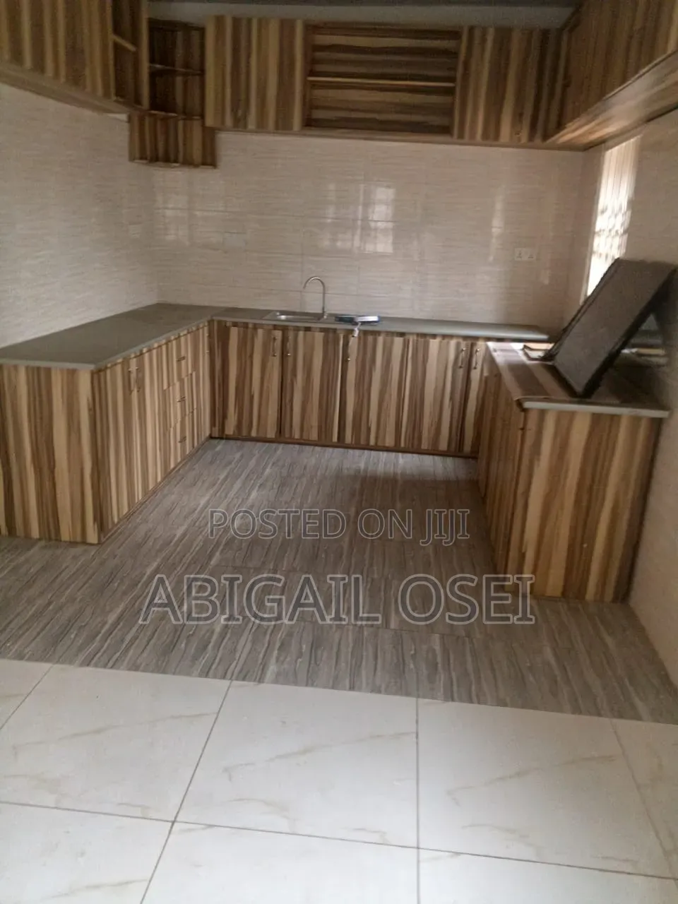 2bdrm Apartment in Foaster Home, Frafraha for rent