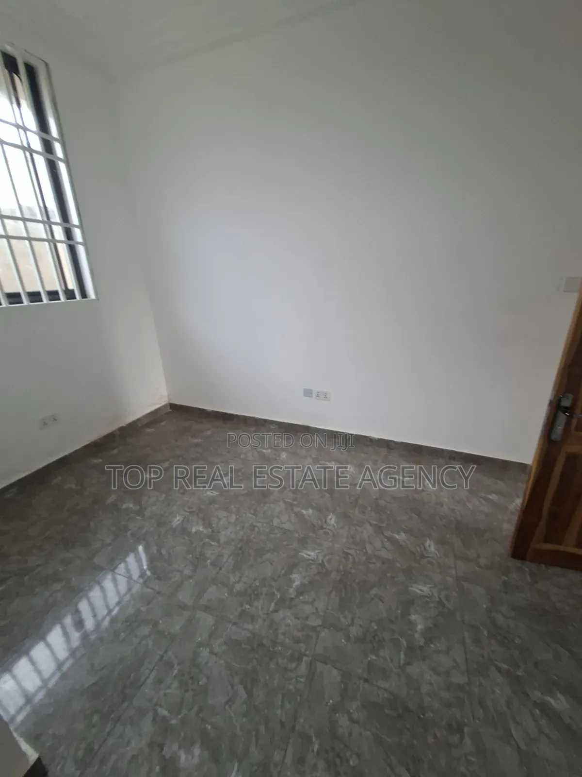 1bdrm Apartment in 150, Ga East Municipal for rent