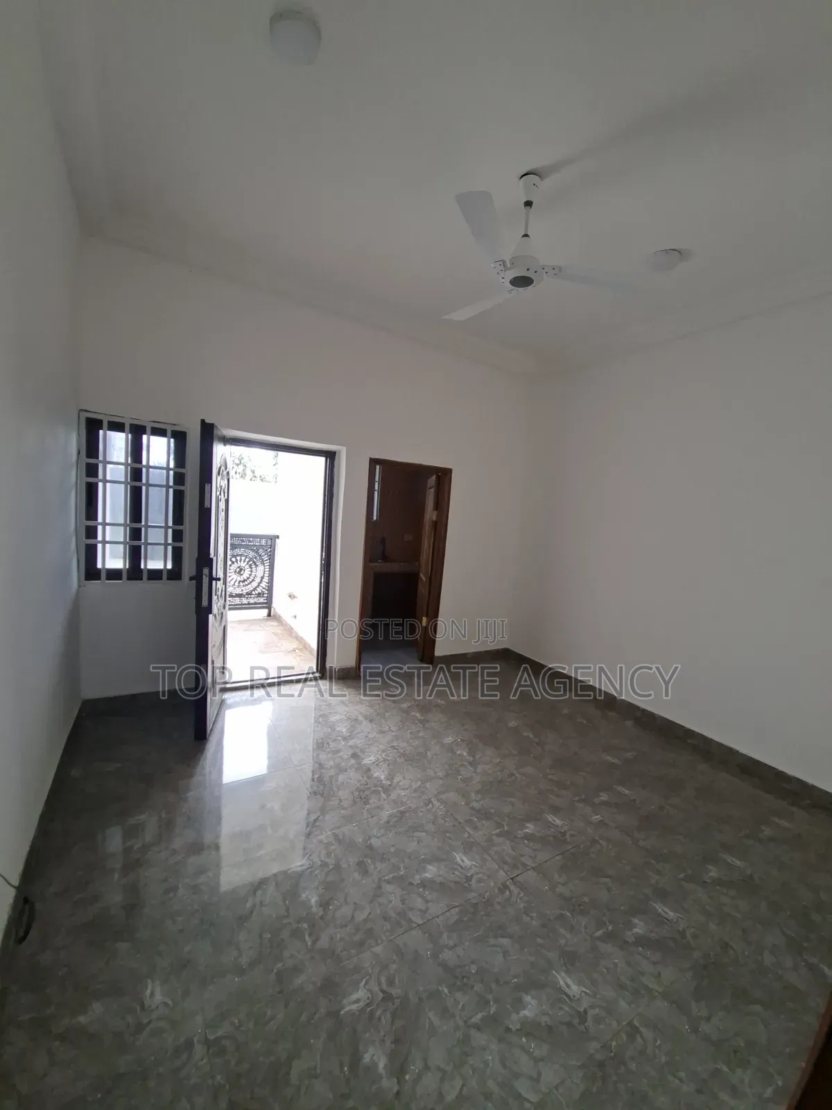 1bdrm Apartment in 150, Ga East Municipal for rent