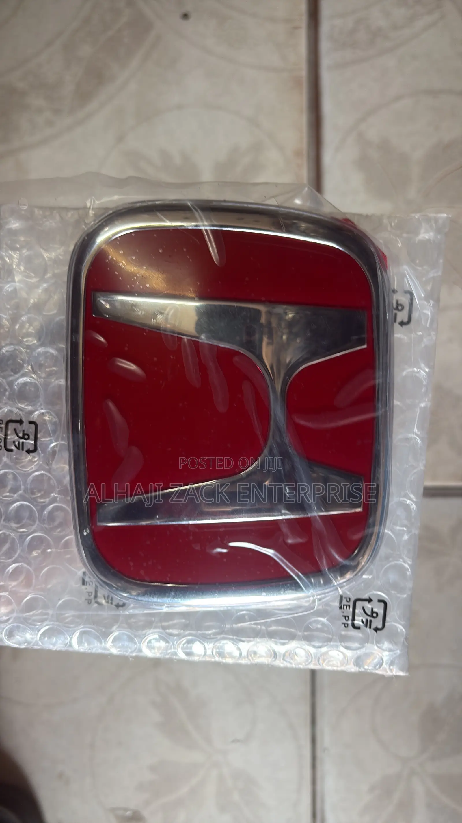 Honda Civic 2016-2020 Red and Silver Crown