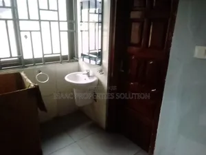 4bdrm Apartment in Isaac Properties, Shama Ahanta East Metropolitan