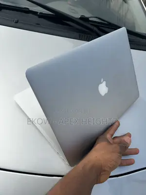 Laptop Apple MacBook 2015 16GB Intel Core i7 SSD 256GB