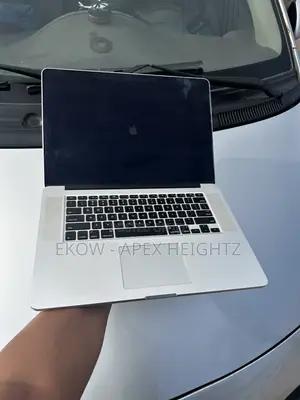 Laptop Apple MacBook 2015 16GB Intel Core i7 SSD 256GB