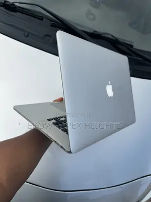 Laptop Apple MacBook 2015 16GB Intel Core i7 SSD 256GB