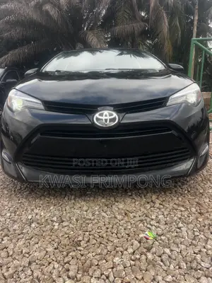 Toyota Corolla LE (1.8L 4cyl 2A) 2018 Black