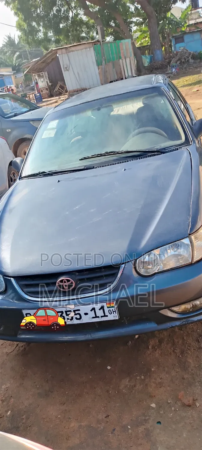 Toyota Corolla Luxel 1.8i 2000 Silver