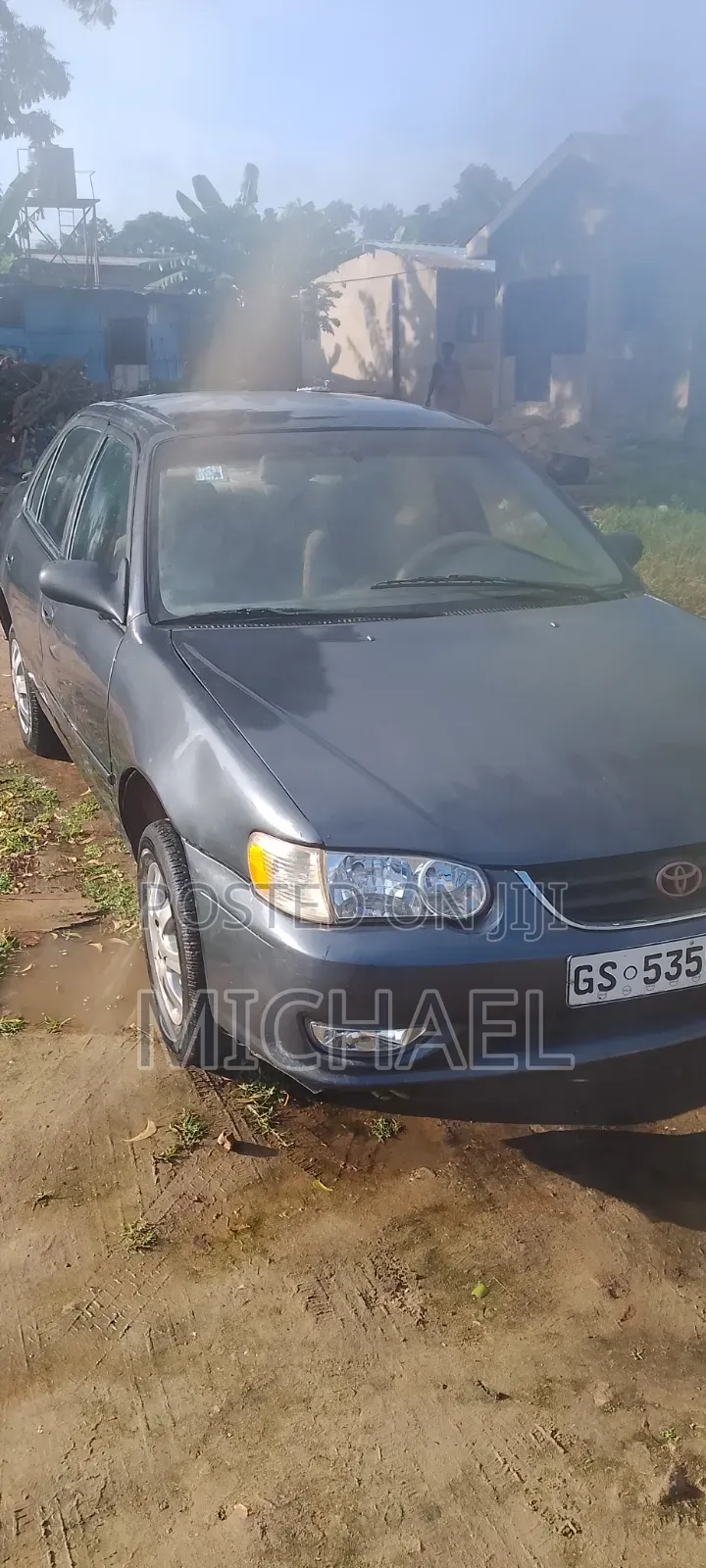 Toyota Corolla Luxel 1.8i 2000 Silver