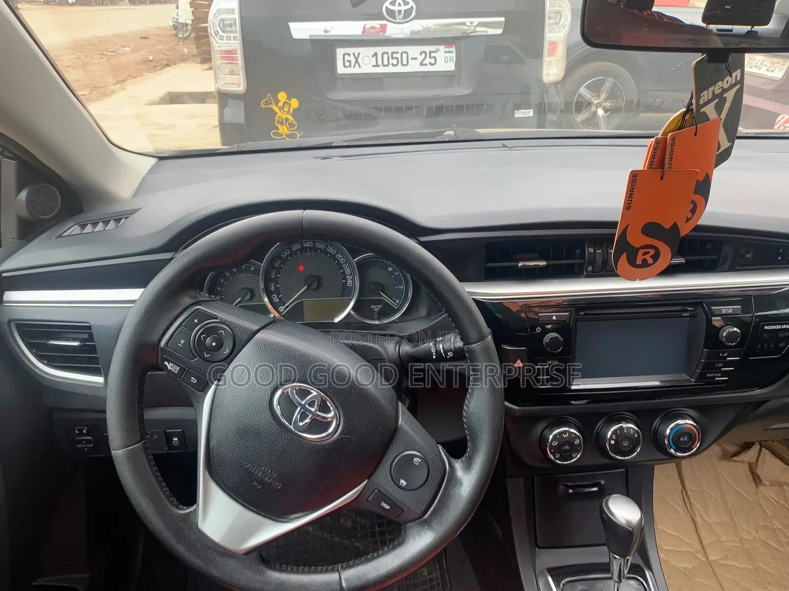 Toyota Corolla LE Plus 4dr Sedan (1.8L 4cyl CVT) 2016 Black