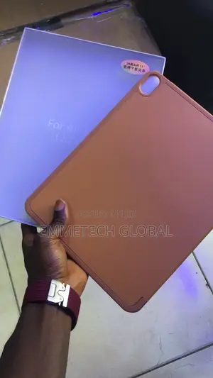 iPad A16/10th Gen Silicone Case