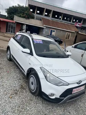 Hyundai i20 1.4 Dual VTVT Petrol (AT) 2017 White
