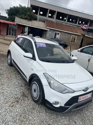 Hyundai i20 1.4 Dual VTVT Petrol (AT) 2017 White