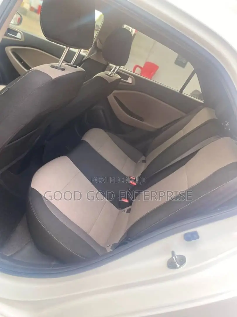 Hyundai i20 1.4 Dual VTVT Petrol (AT) 2017 White