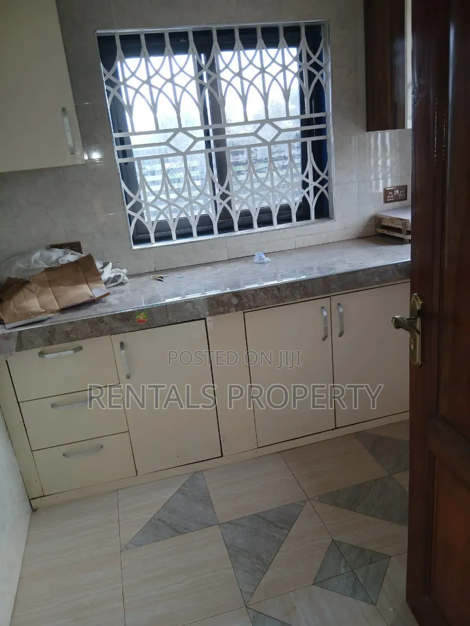 1bdrm Apartment in Malejor for rent