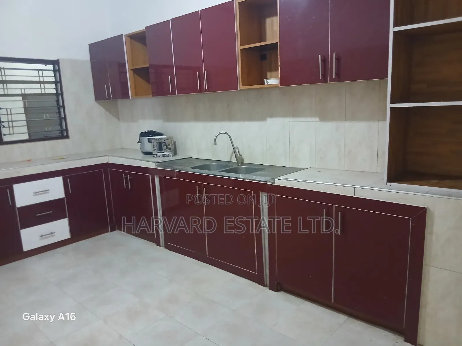 5bdrm House in Tech Deduako Knust, Kumasi Metropolitan for rent