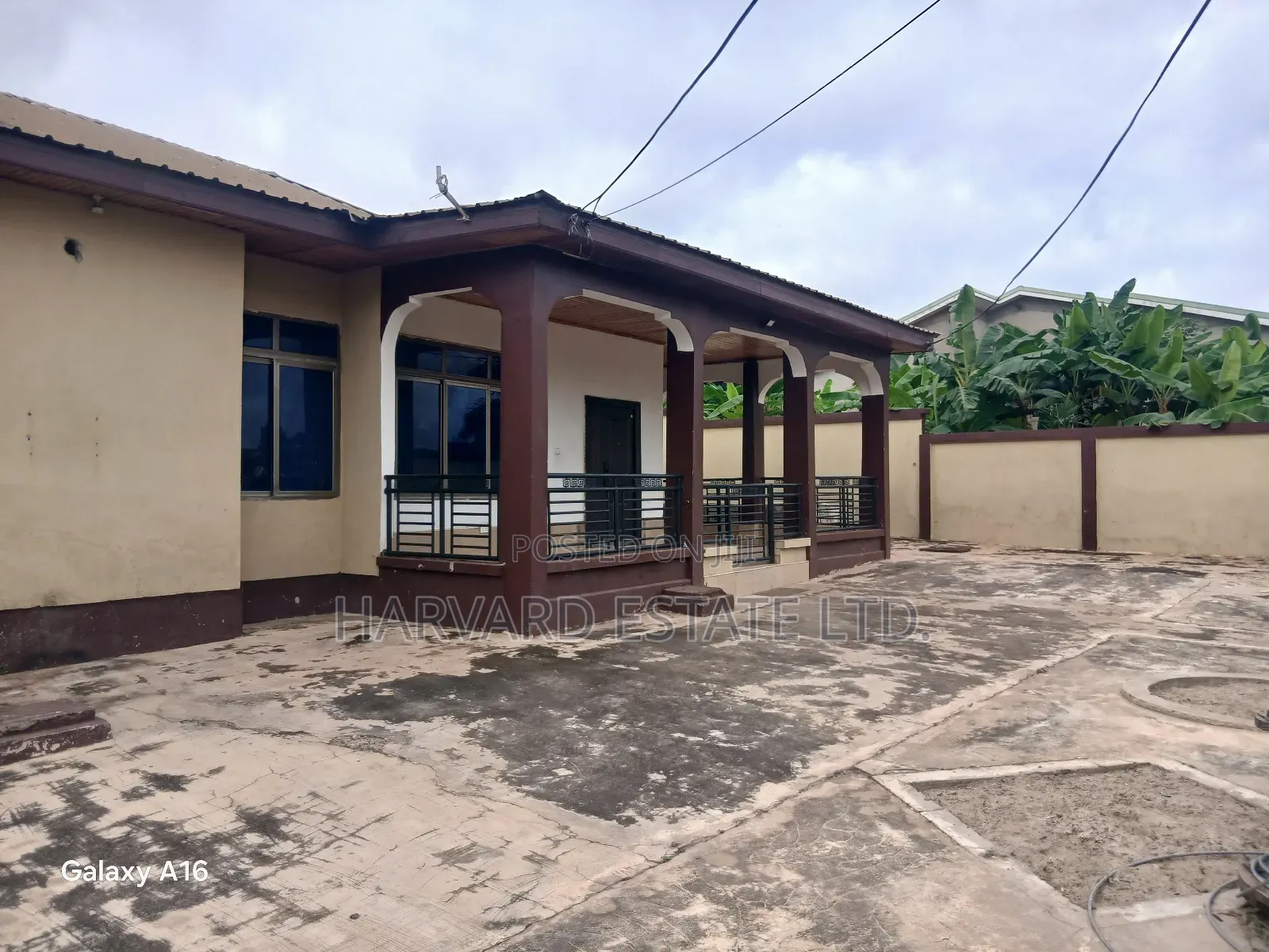 5bdrm House in Tech Deduako Knust, Kumasi Metropolitan for rent