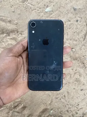 Apple iPhone XR 64 GB Black