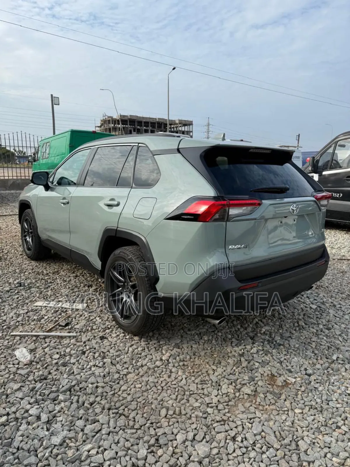 Toyota RAV4 2021 Green
