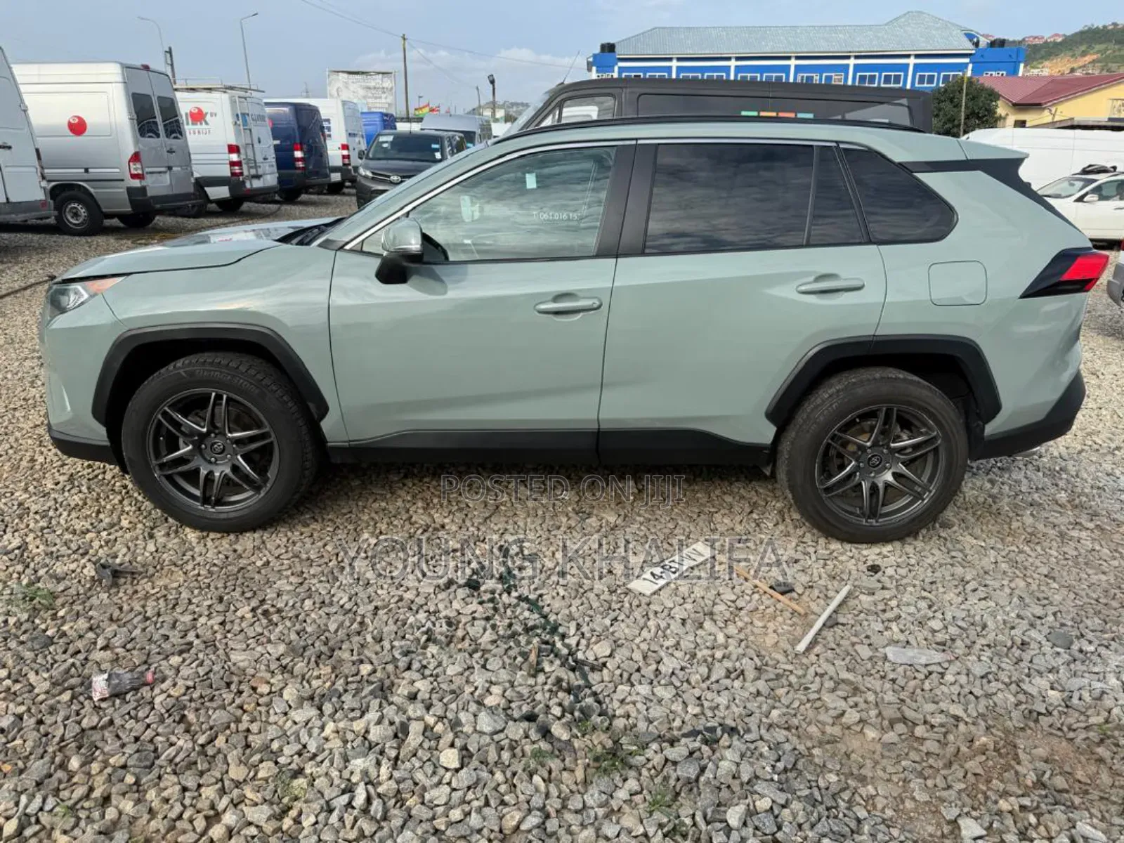 Toyota RAV4 2021 Green